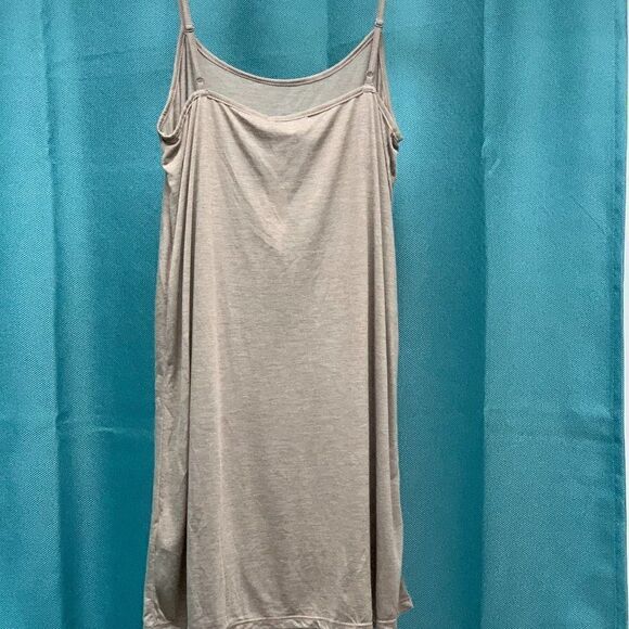NWT Mystree Long Light Brown Tank Top Size Medium - Picture 2 of 5